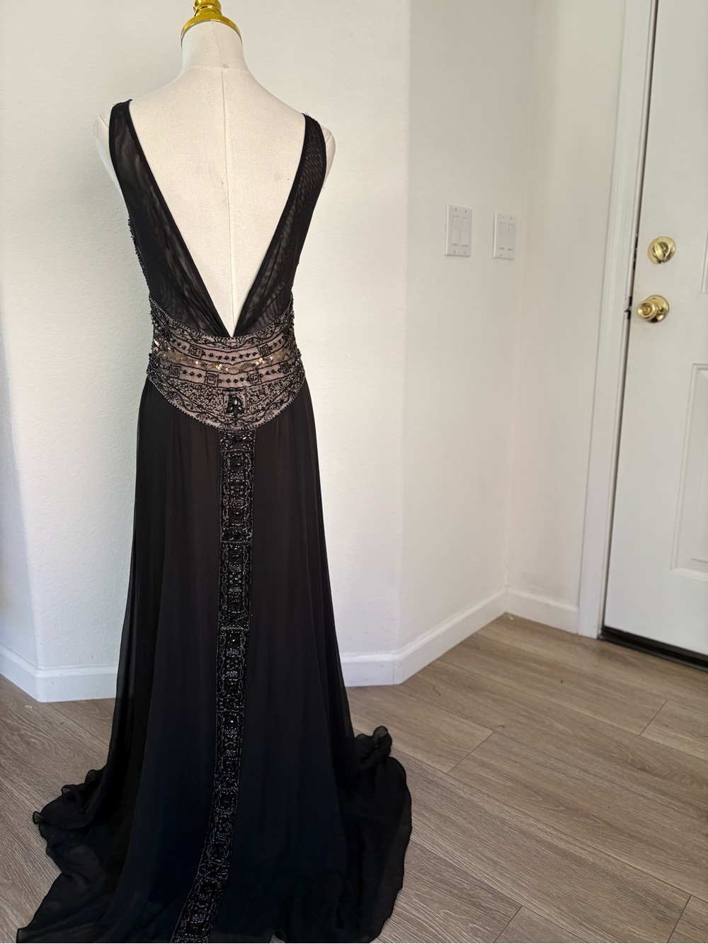 Sue Wong Black Beaded V-Neck Prom Gown - Picture 5 of 12
